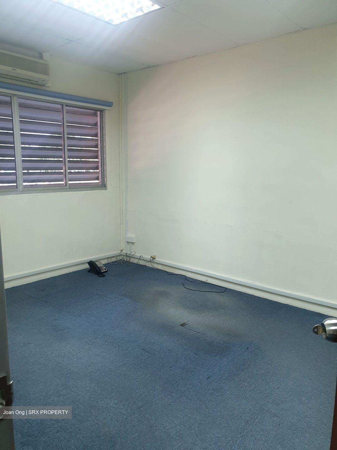 Goldhill Shopping Centre (D11), Office #373339931
